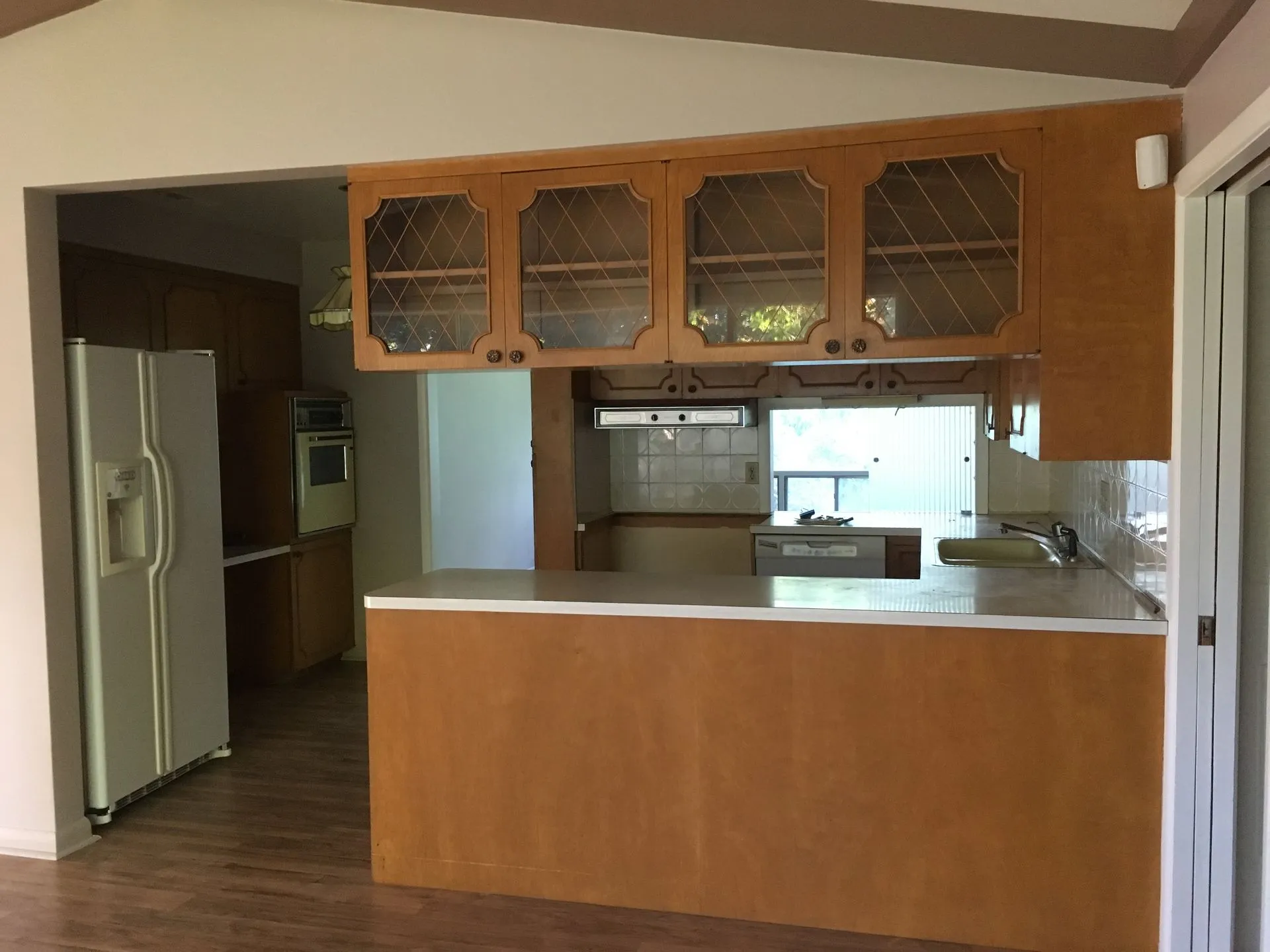 Kitchen before the renovation